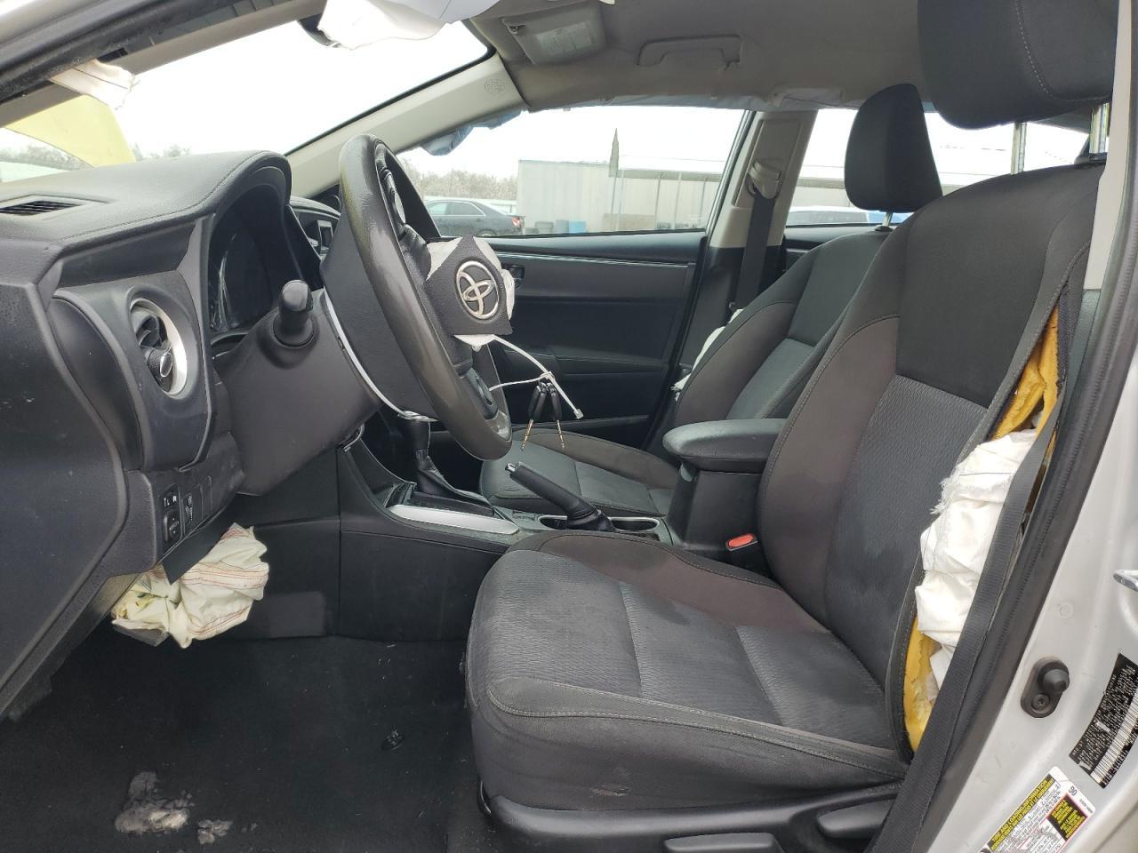 2019 TOYOTA COROLLA L - Image 7