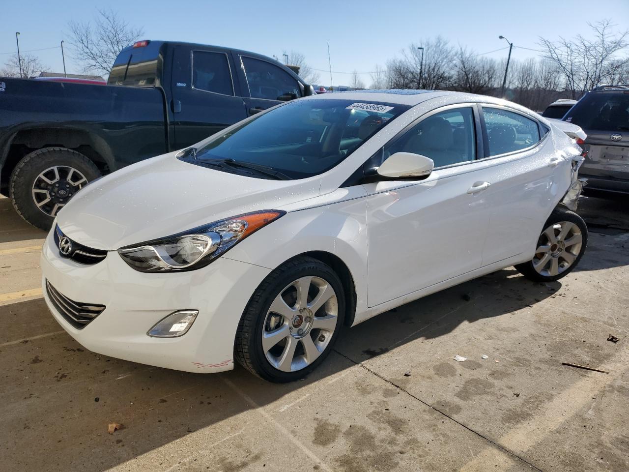 2013 HYUNDAI ELANTRA GL