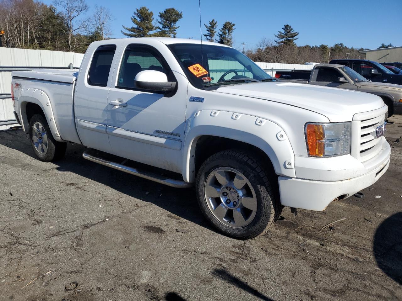 2011 GMC SIERRA K15 - Фото 4