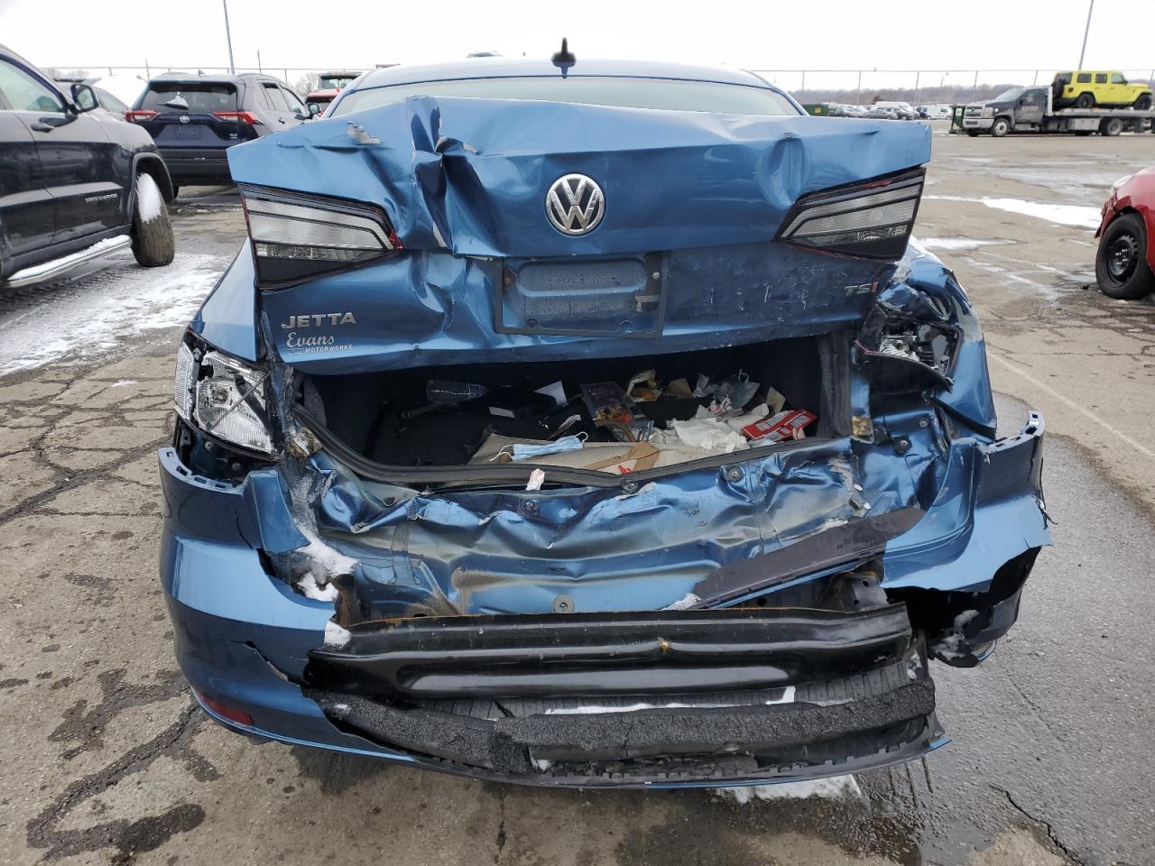 2016 VOLKSWAGEN JETTA S - Image 6