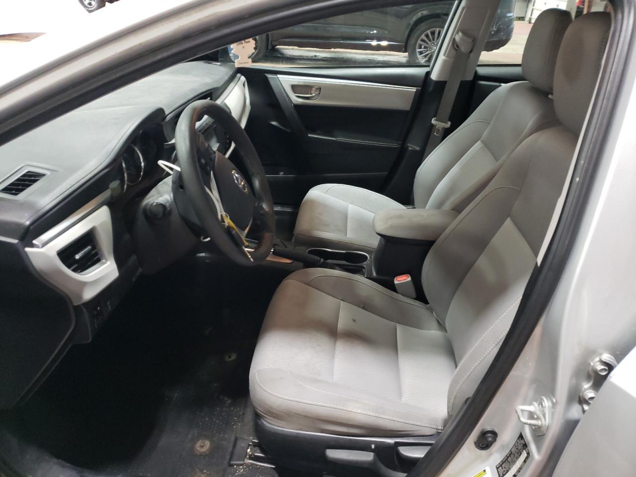 2015 TOYOTA COROLLA L - Image 7