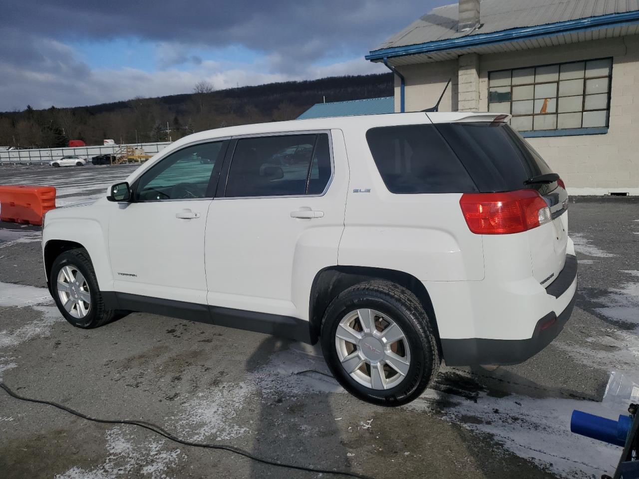 2013 GMC TERRAIN SL - Фото 2