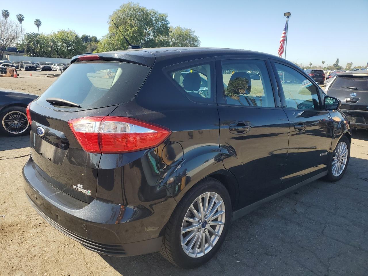 2013 FORD C-MAX SE - Фото 3