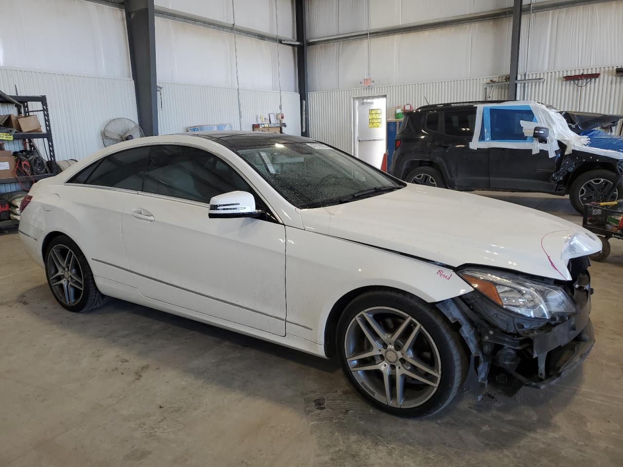 2014 MERCEDES-BENZ E 350 4MAT - Фото 4