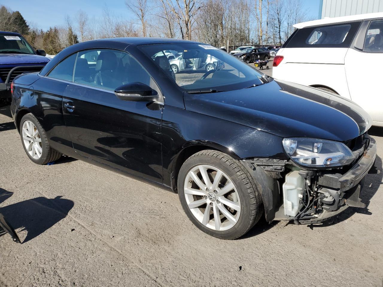2012 VOLKSWAGEN EOS KOMFOR - Image 4