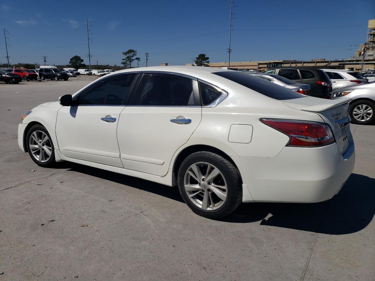 2015 NISSAN ALTIMA 2.5 - Фото 2