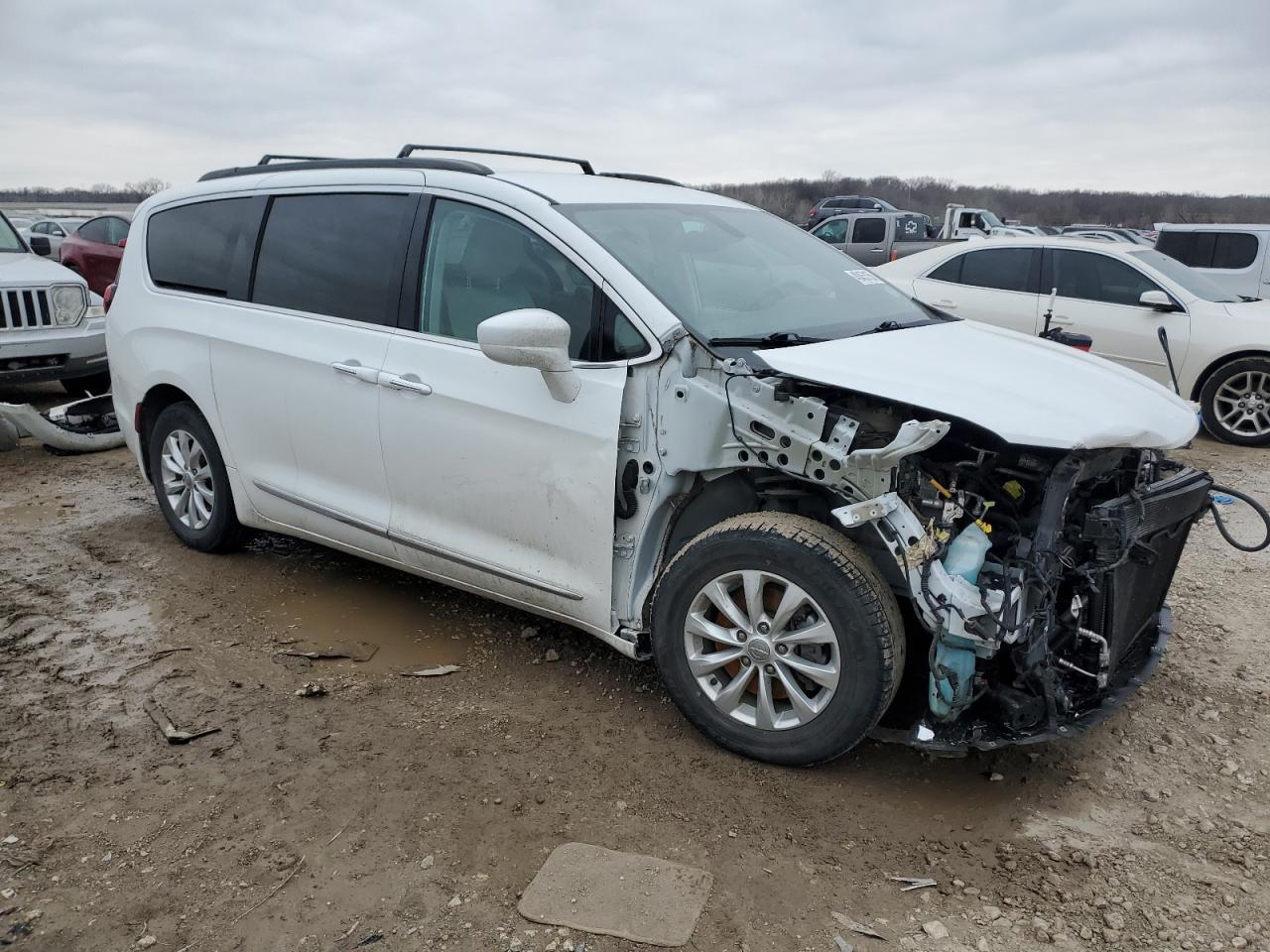 2017 CHRYSLER PACIFICA T - Фото 4