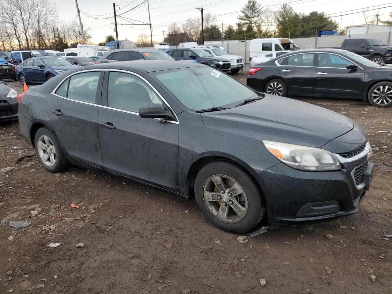 2015 CHEVROLET MALIBU LS - Image 4