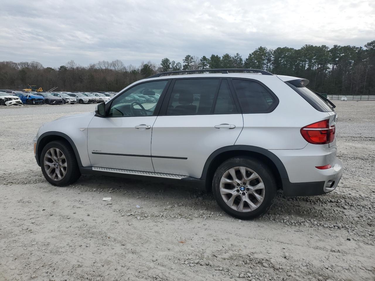 2012 BMW X5 XDRIVE3 - Image 2
