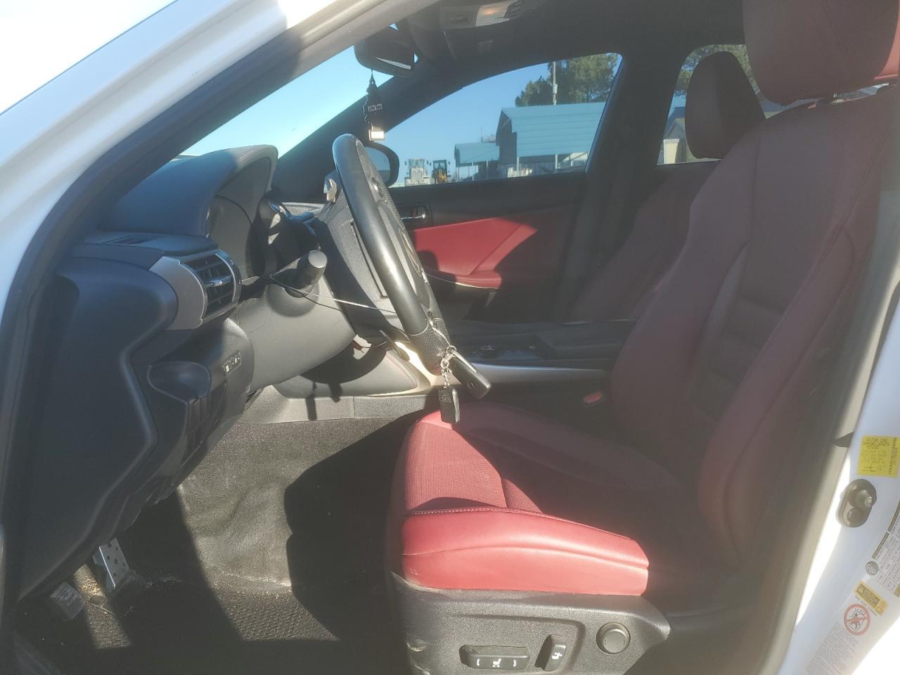 2014 LEXUS IS 250 - Фото 7