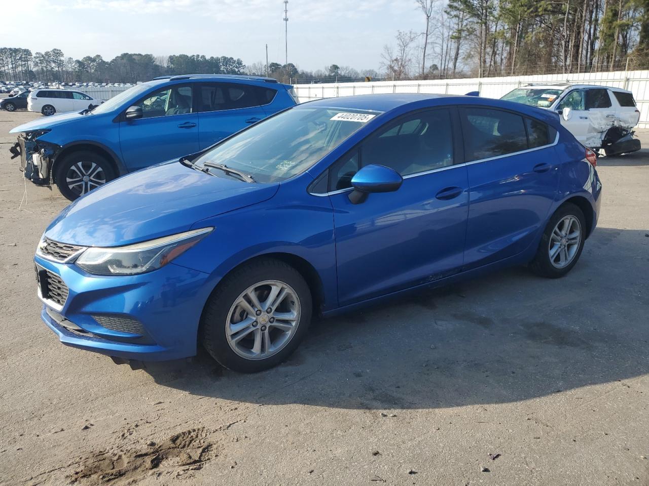 2017 CHEVROLET CRUZE LT