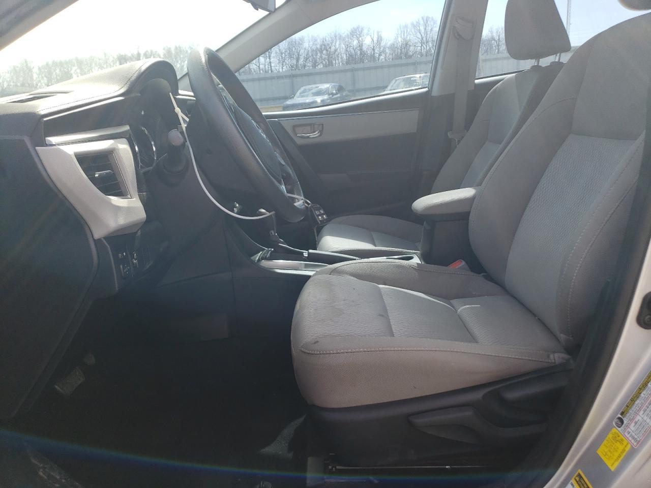 2016 TOYOTA COROLLA L - Фото 7