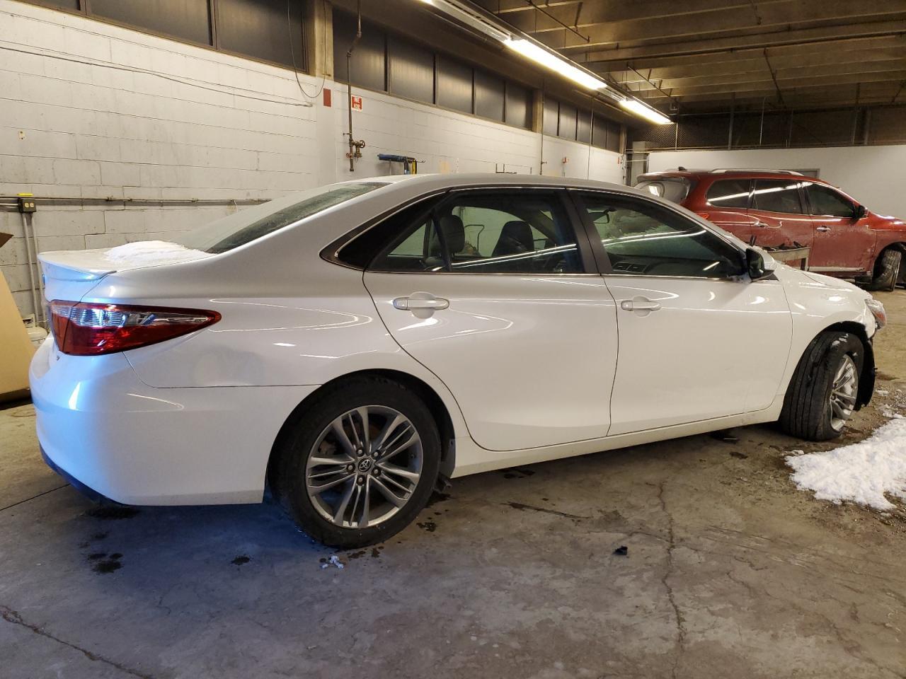 2016 TOYOTA CAMRY LE - Image 3