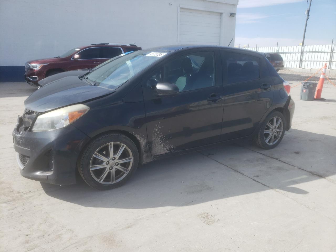 2012 TOYOTA YARIS
