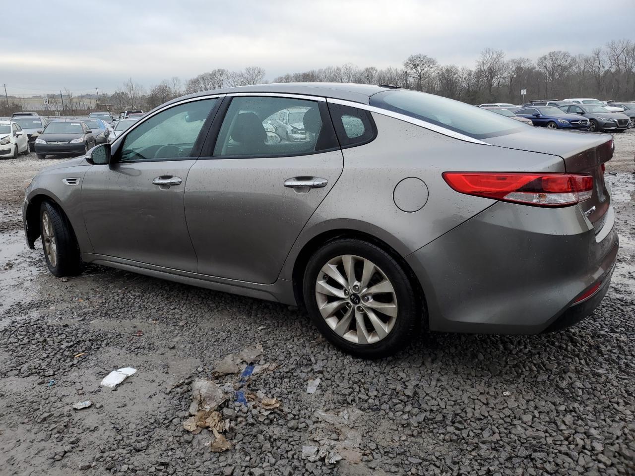 2016 KIA OPTIMA LX - Фото 2