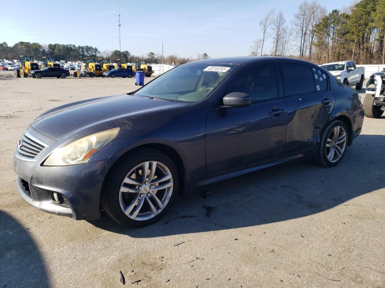 2012 INFINITI G37