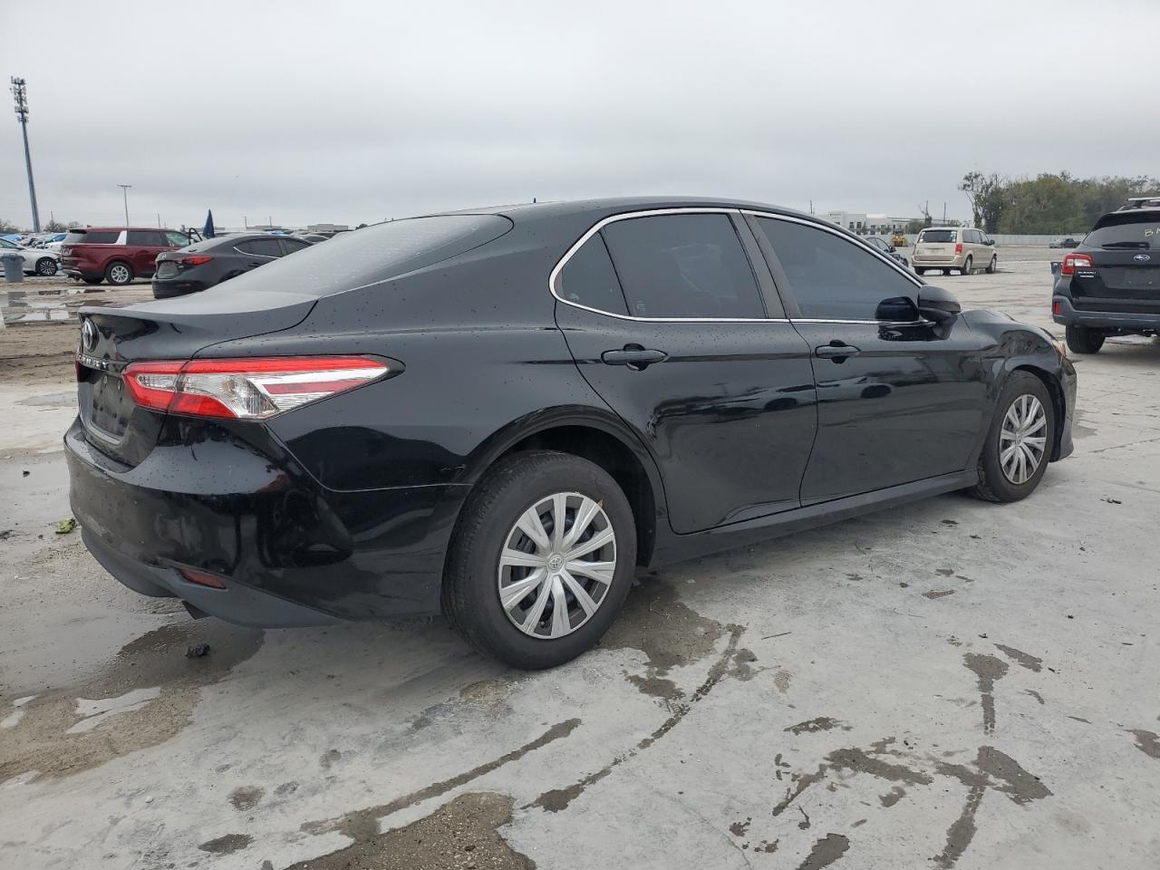 2018 TOYOTA CAMRY L - Image 3
