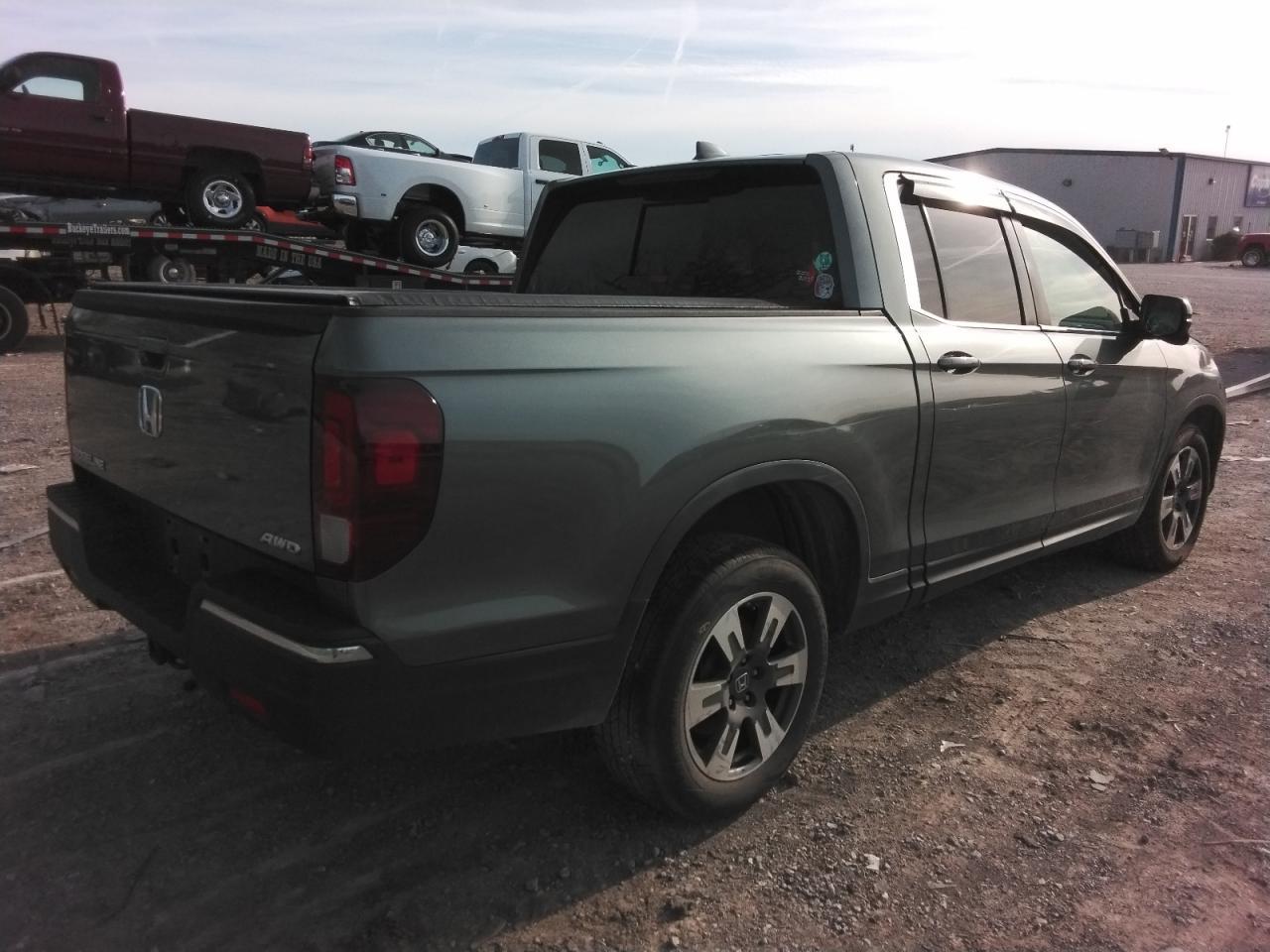 2019 HONDA RIDGELINE - Фото 3