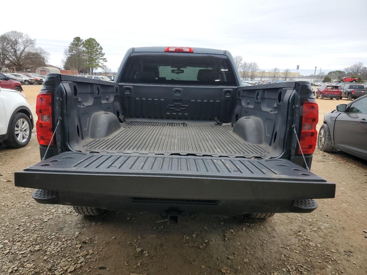 2017 CHEVROLET SILVERADO - Фото 6