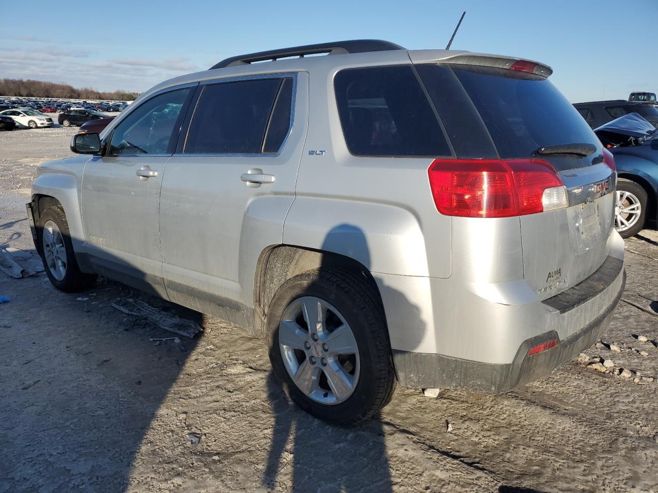 2014 GMC TERRAIN SL - Фото 2