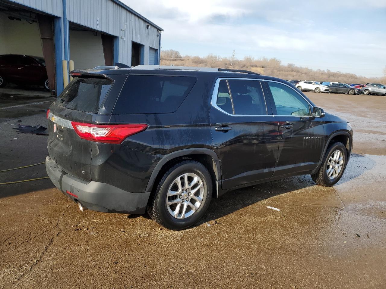 2018 CHEVROLET TRAVERSE L - Image 3