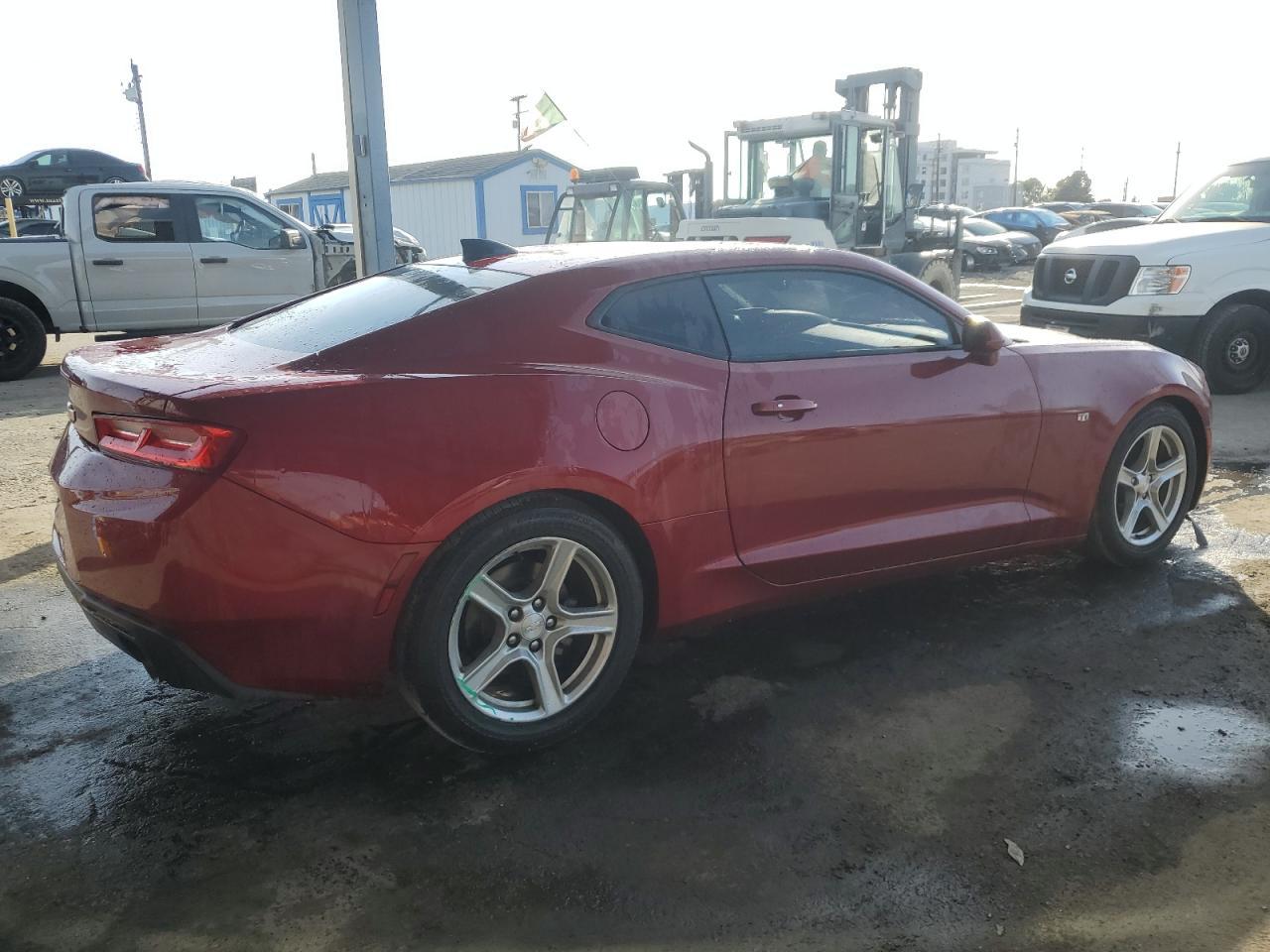 2018 CHEVROLET CAMARO LT - Image 3