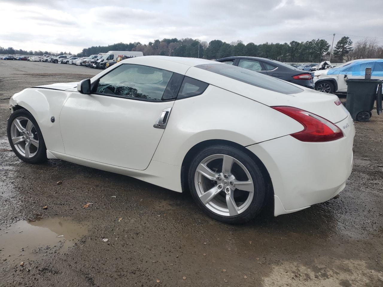 2012 NISSAN 370Z BASE - Фото 2