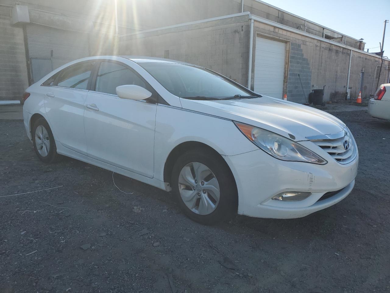 2013 HYUNDAI SONATA GLS - Фото 4
