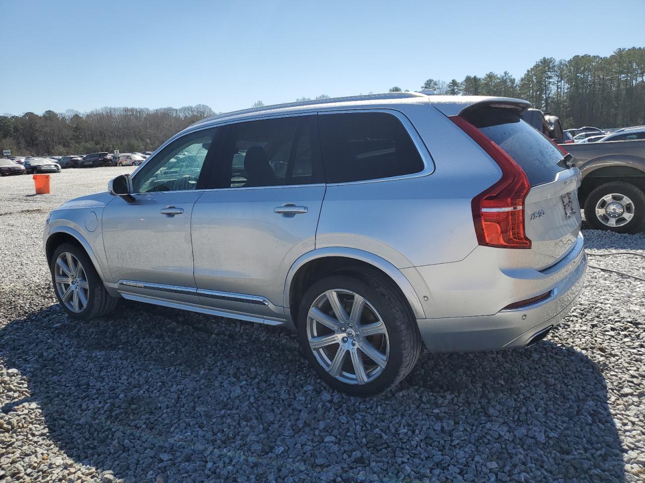 2016 VOLVO XC90 T8 - Фото 2
