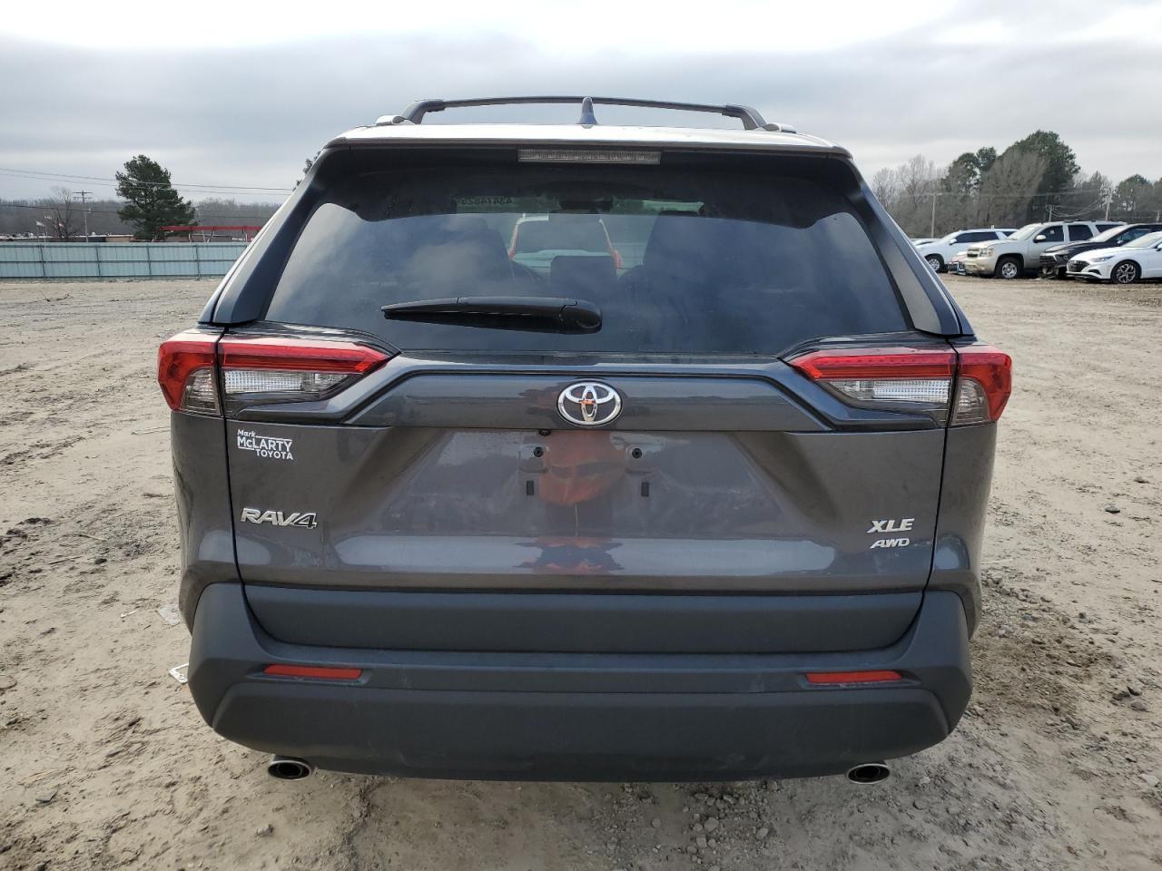 2024 TOYOTA RAV4 XLE P - Фото 6