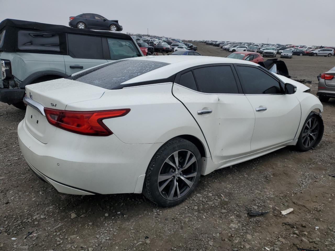2016 NISSAN MAXIMA 3.5 - Фото 3