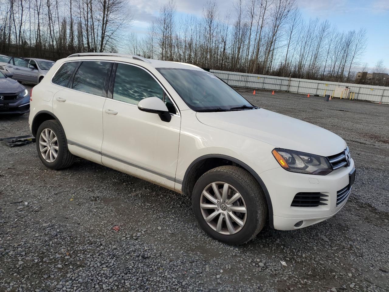 2011 VOLKSWAGEN TOUAREG V6 - Фото 4