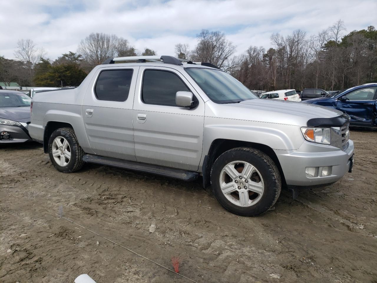 2013 HONDA RIDGELINE - Фото 4