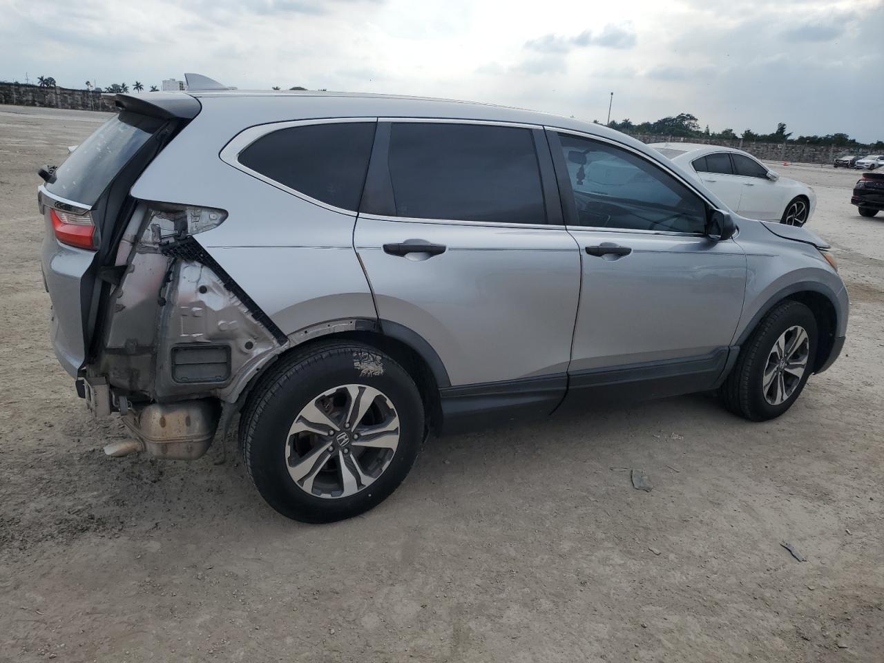 2017 HONDA CR-V LX - Фото 3