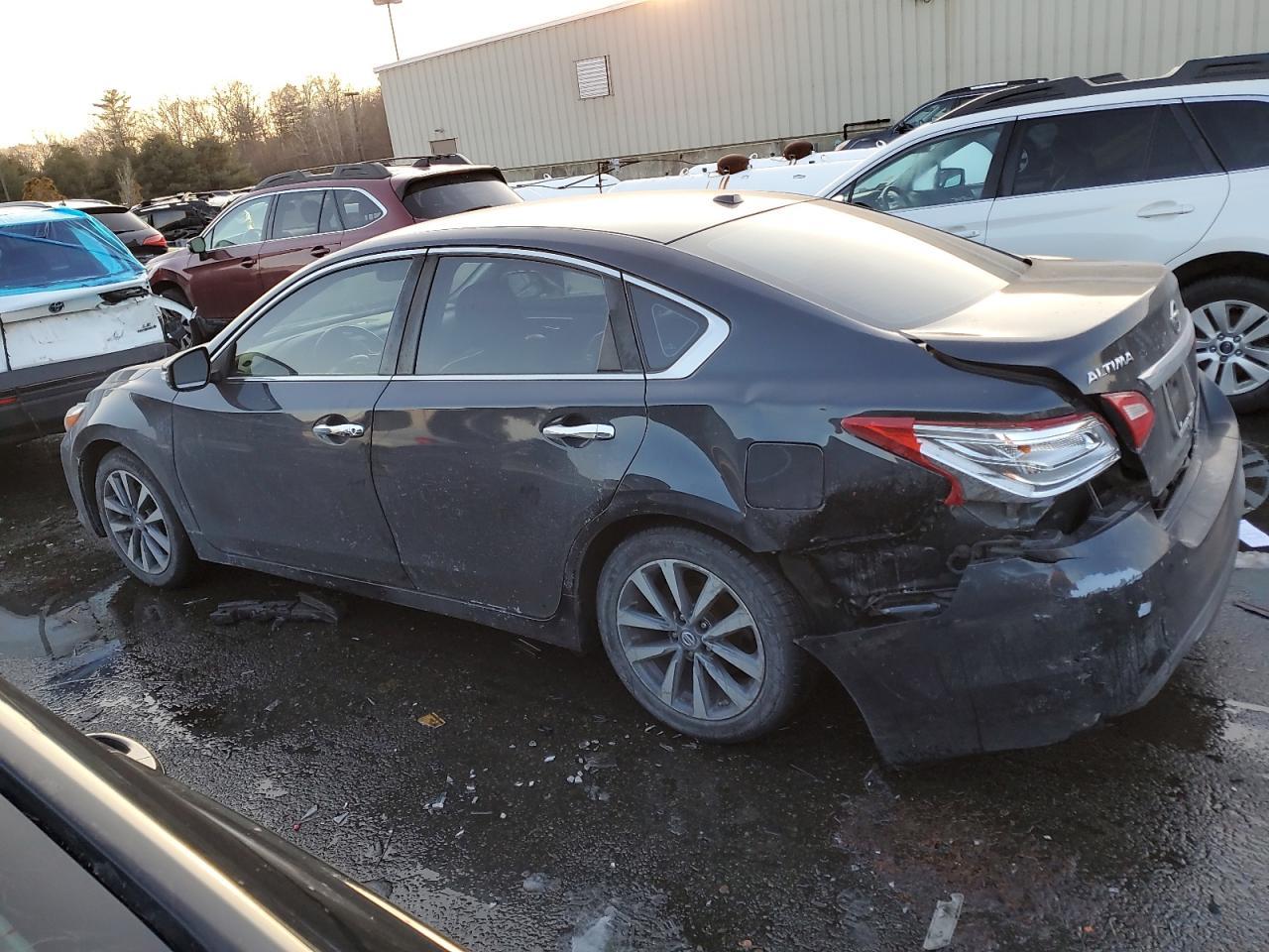 2017 NISSAN ALTIMA 2.5 - Фото 2