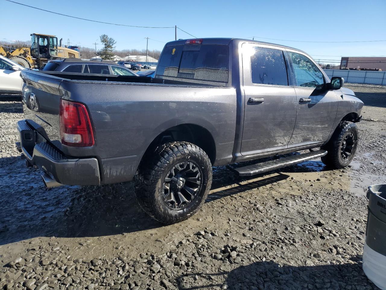2014 RAM 1500 SPORT - Фото 3