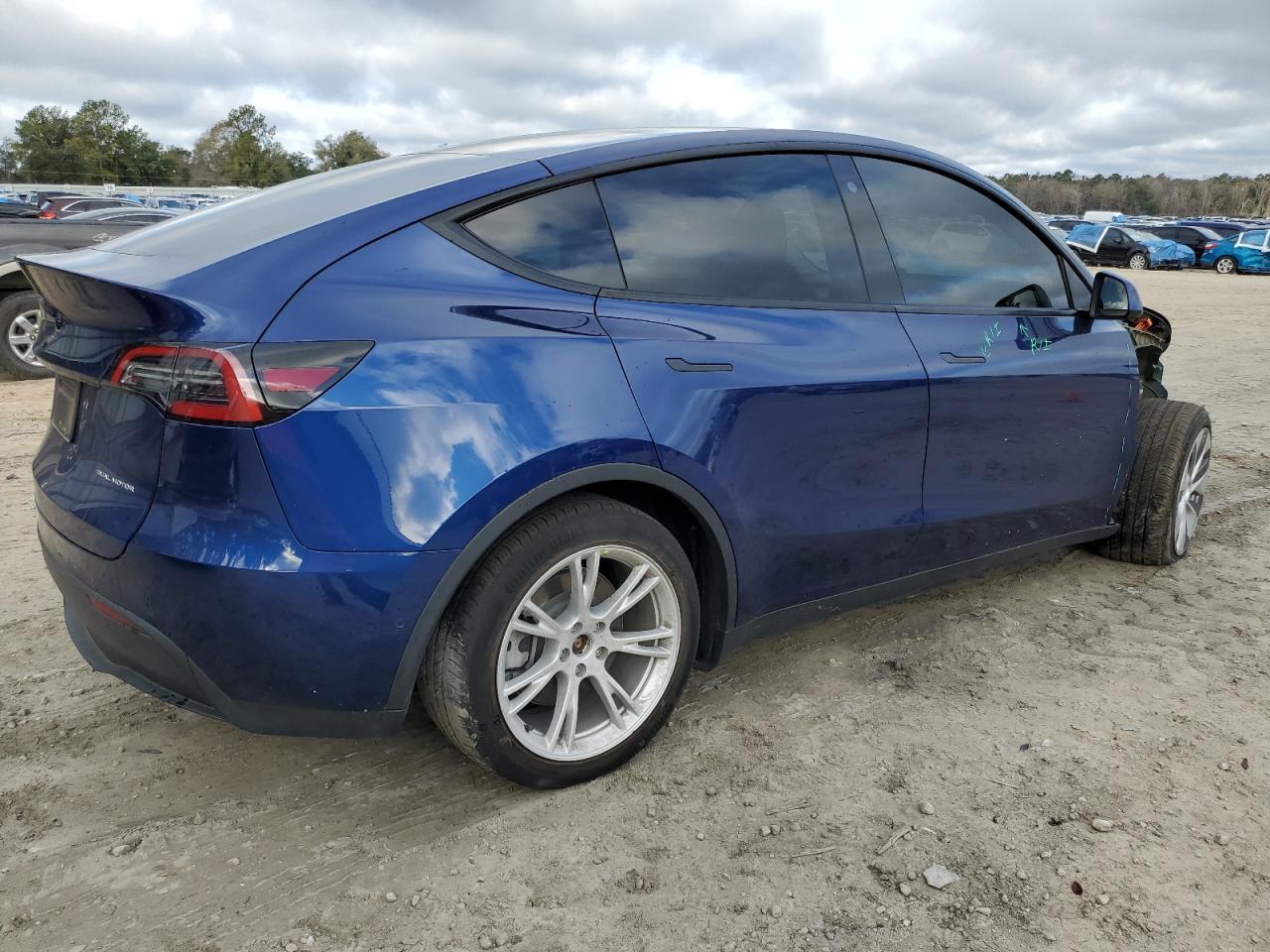 2022 TESLA MODEL Y - Image 3