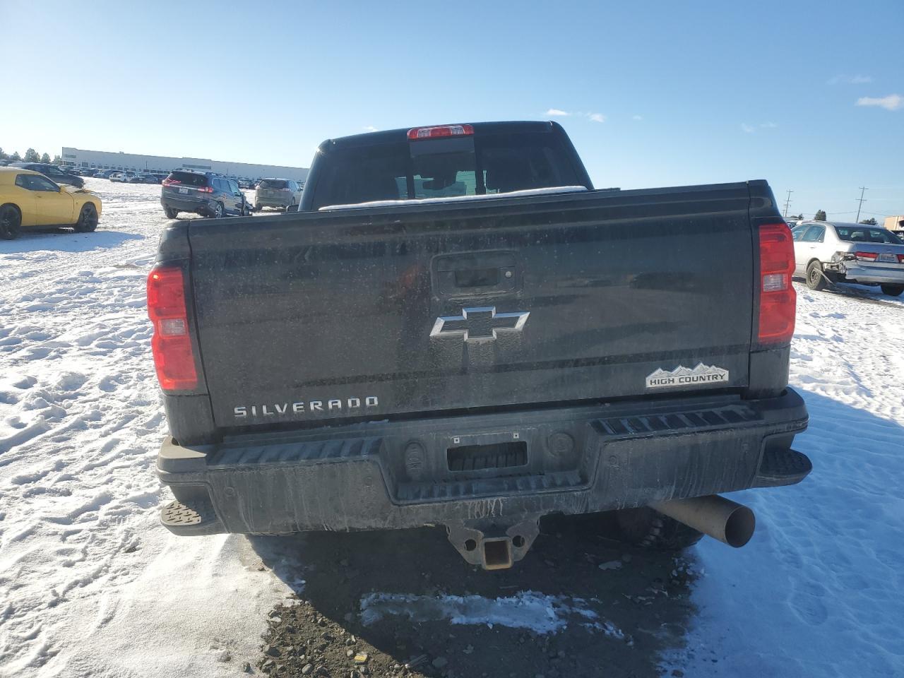 2017 CHEVROLET SILVERADO - Image 6