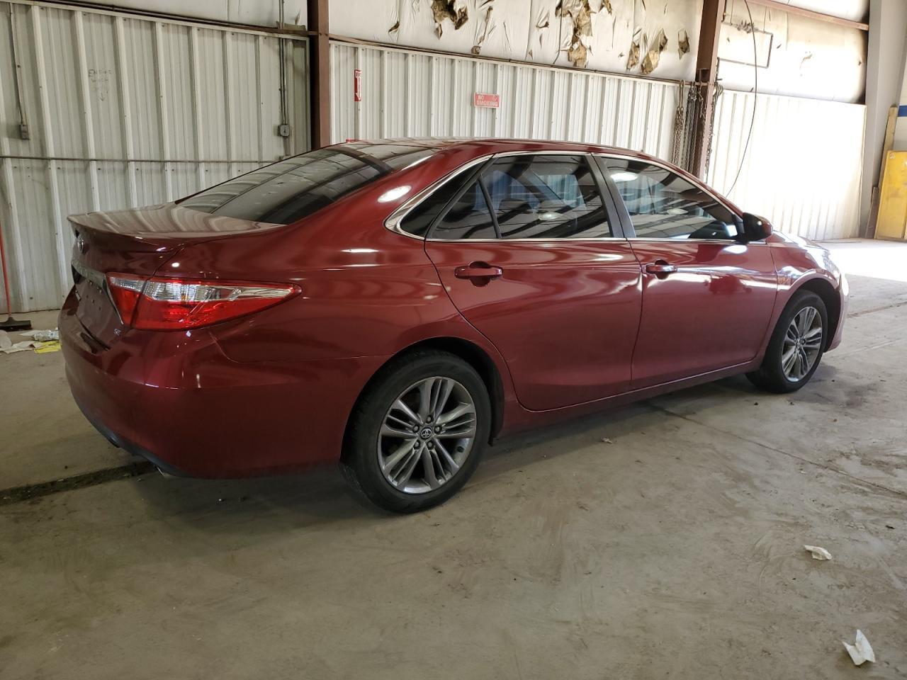 2017 TOYOTA CAMRY LE - Image 3