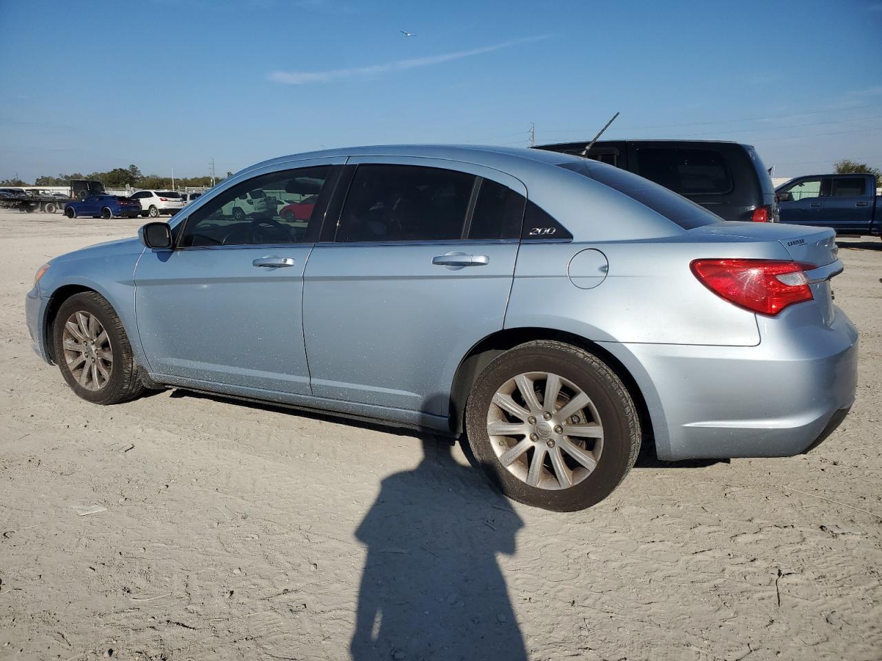 2012 CHRYSLER 200 TOURIN - Image 2