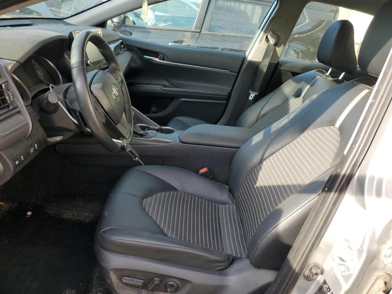 2021 TOYOTA CAMRY SE - Фото 7