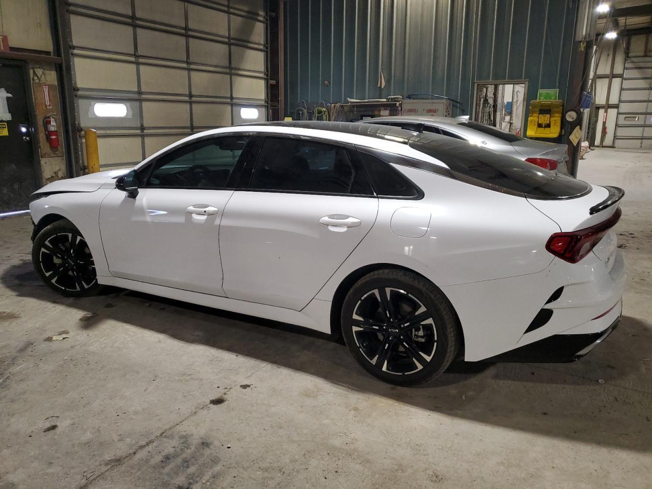 2023 KIA K5 GT LINE - Image 2