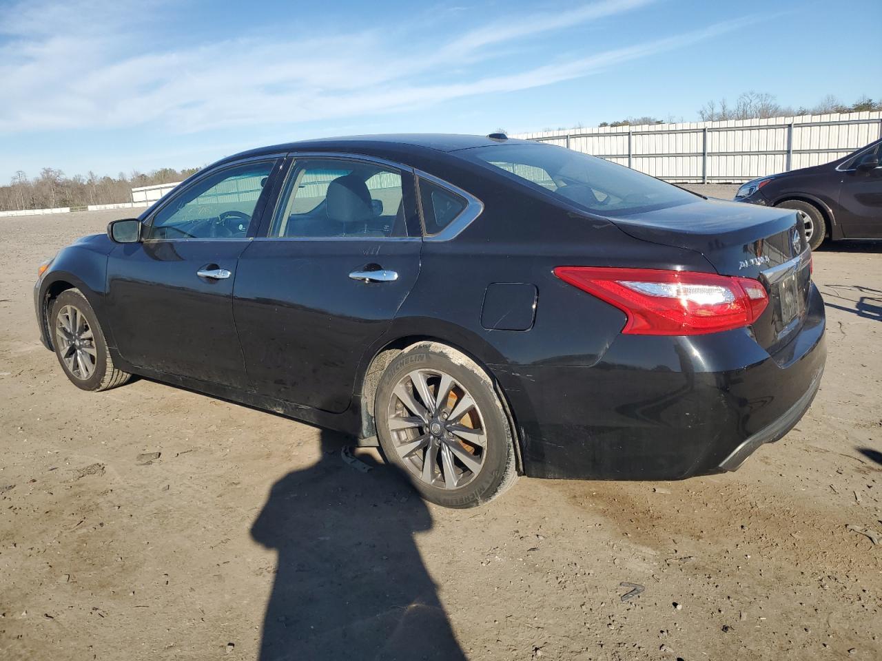 2017 NISSAN ALTIMA 2.5 - Image 2