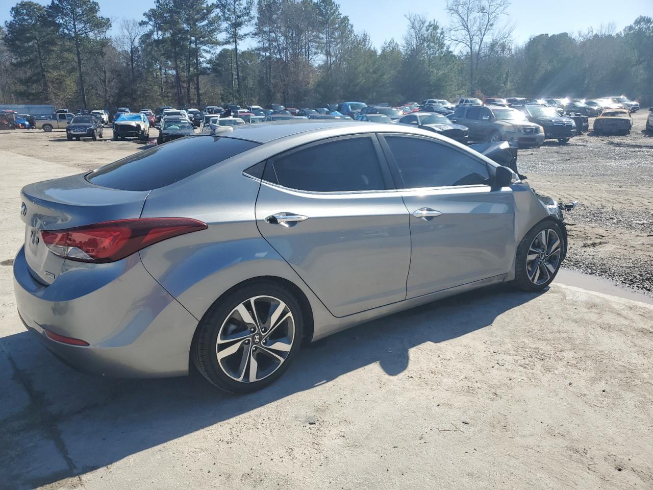 2015 HYUNDAI ELANTRA SE - Фото 3