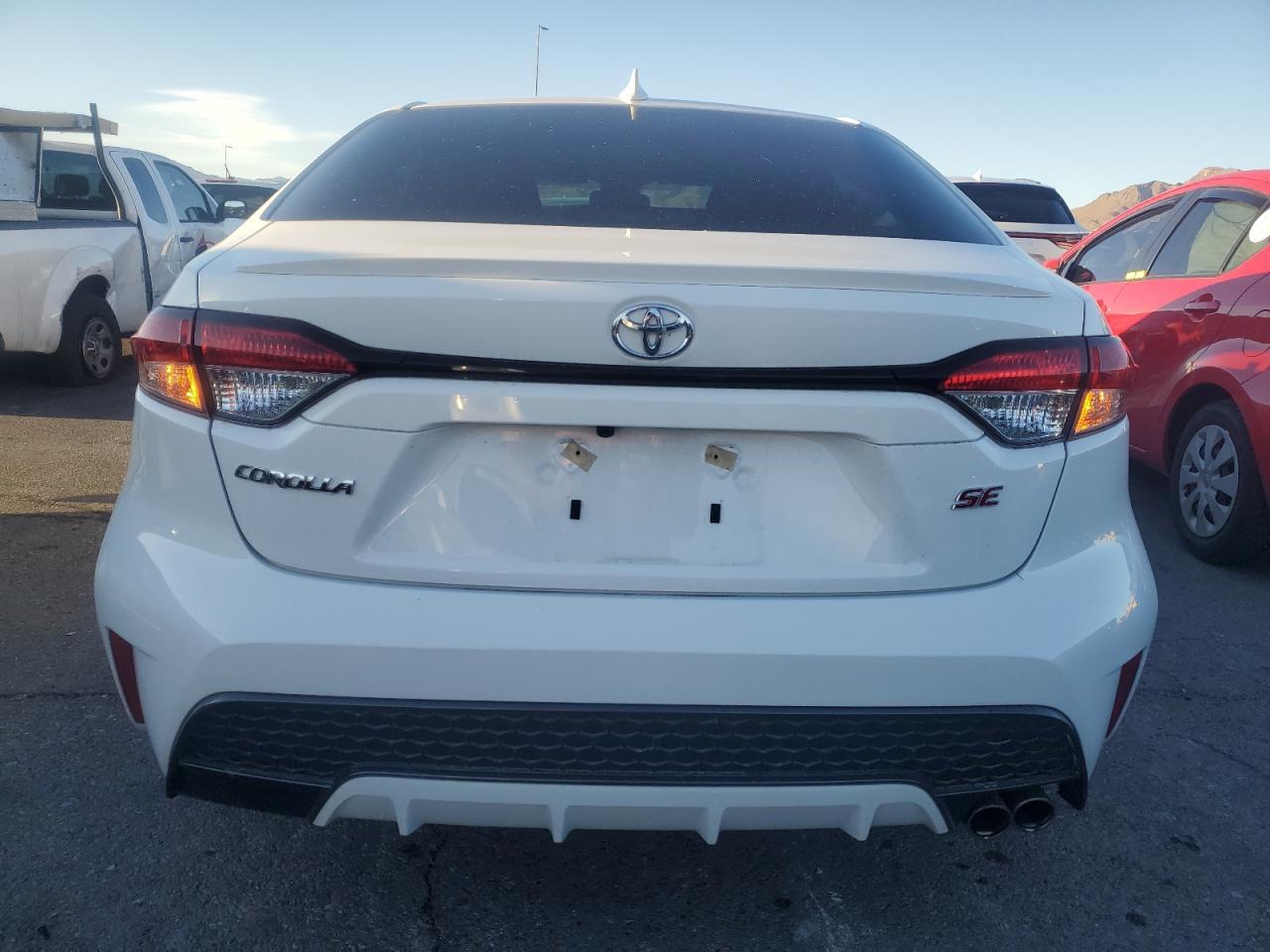 2020 TOYOTA COROLLA SE - Фото 6