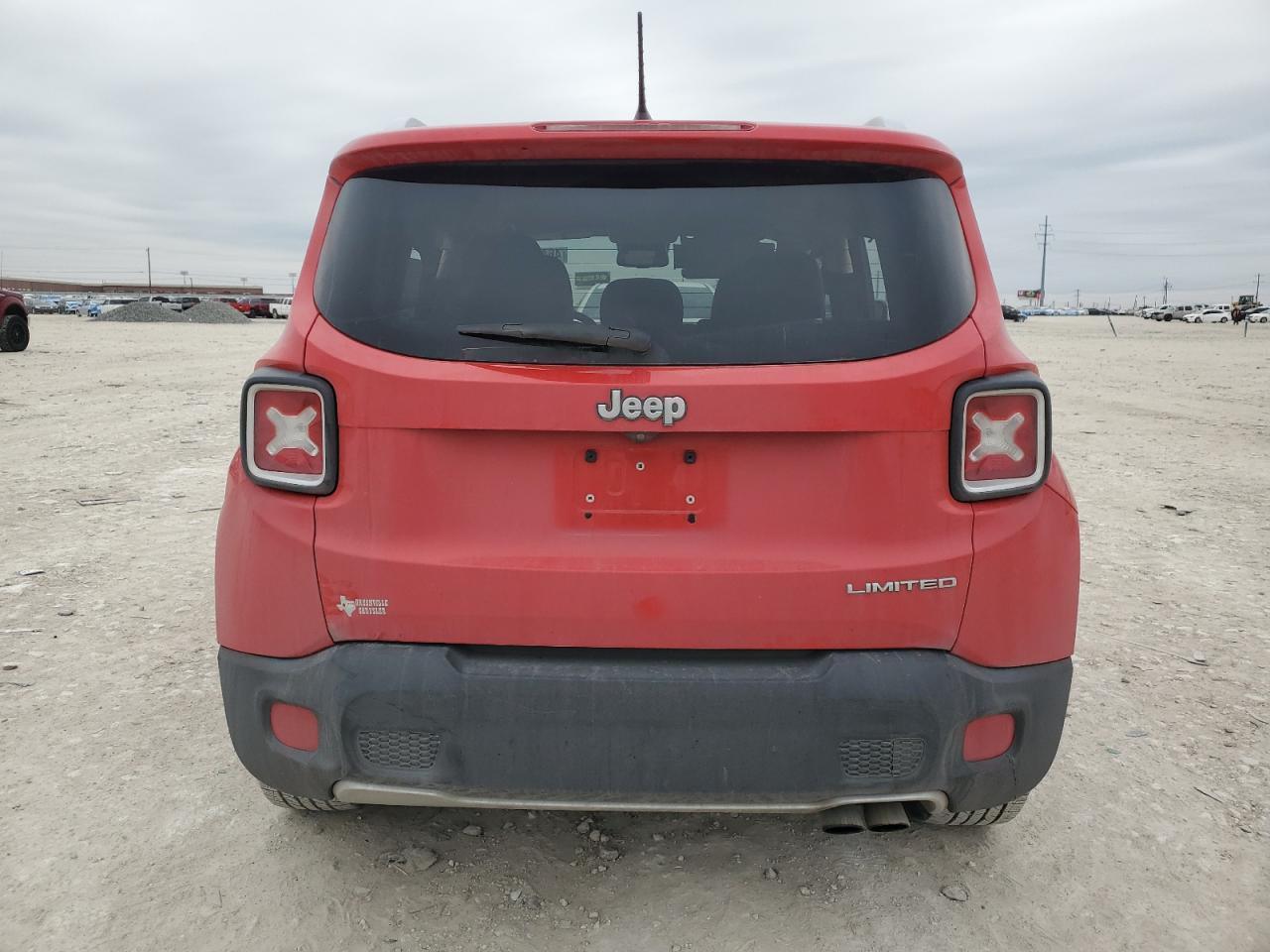 2016 JEEP RENEGADE L - Image 6