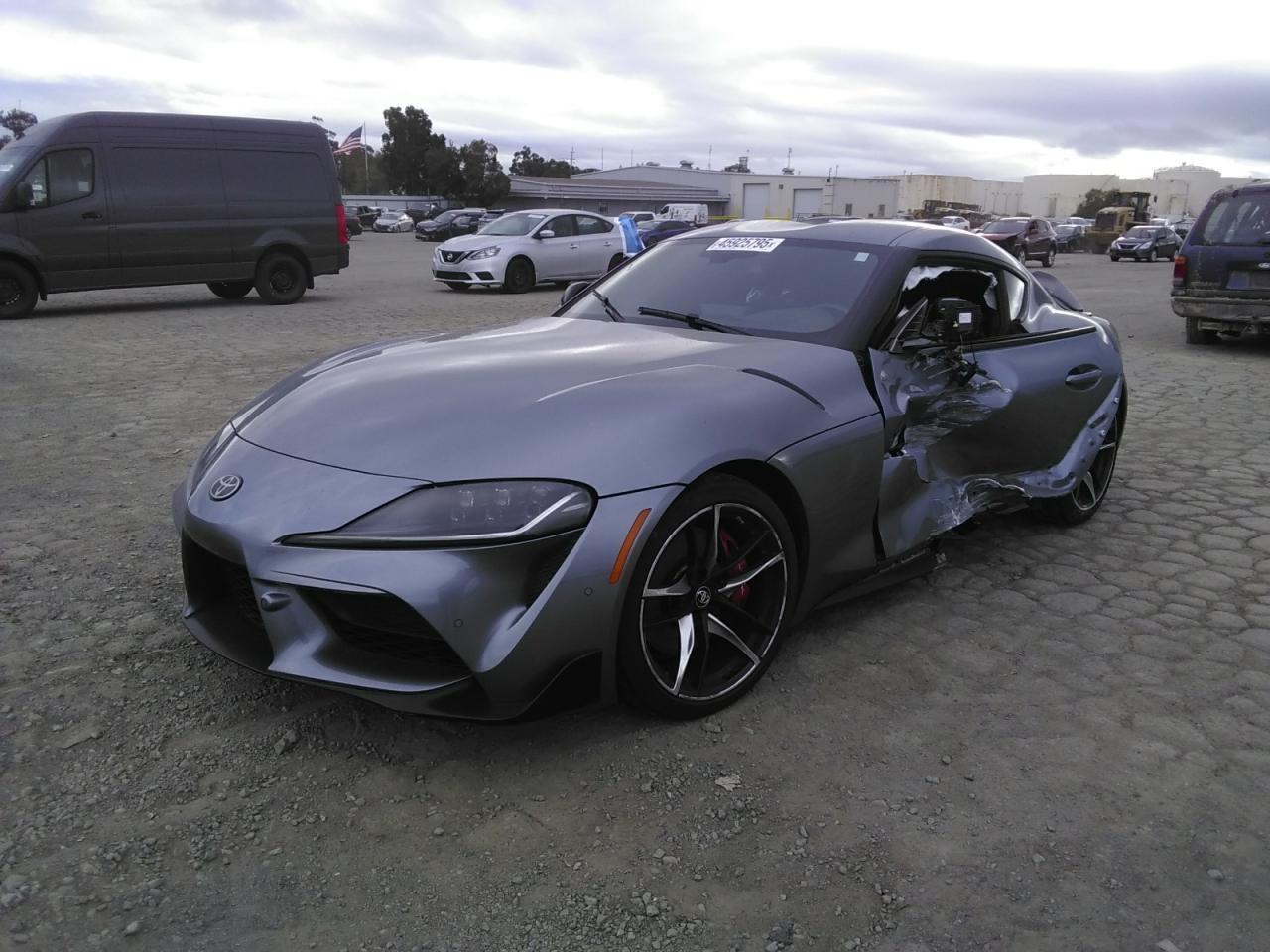 2022 TOYOTA SUPRA BASE