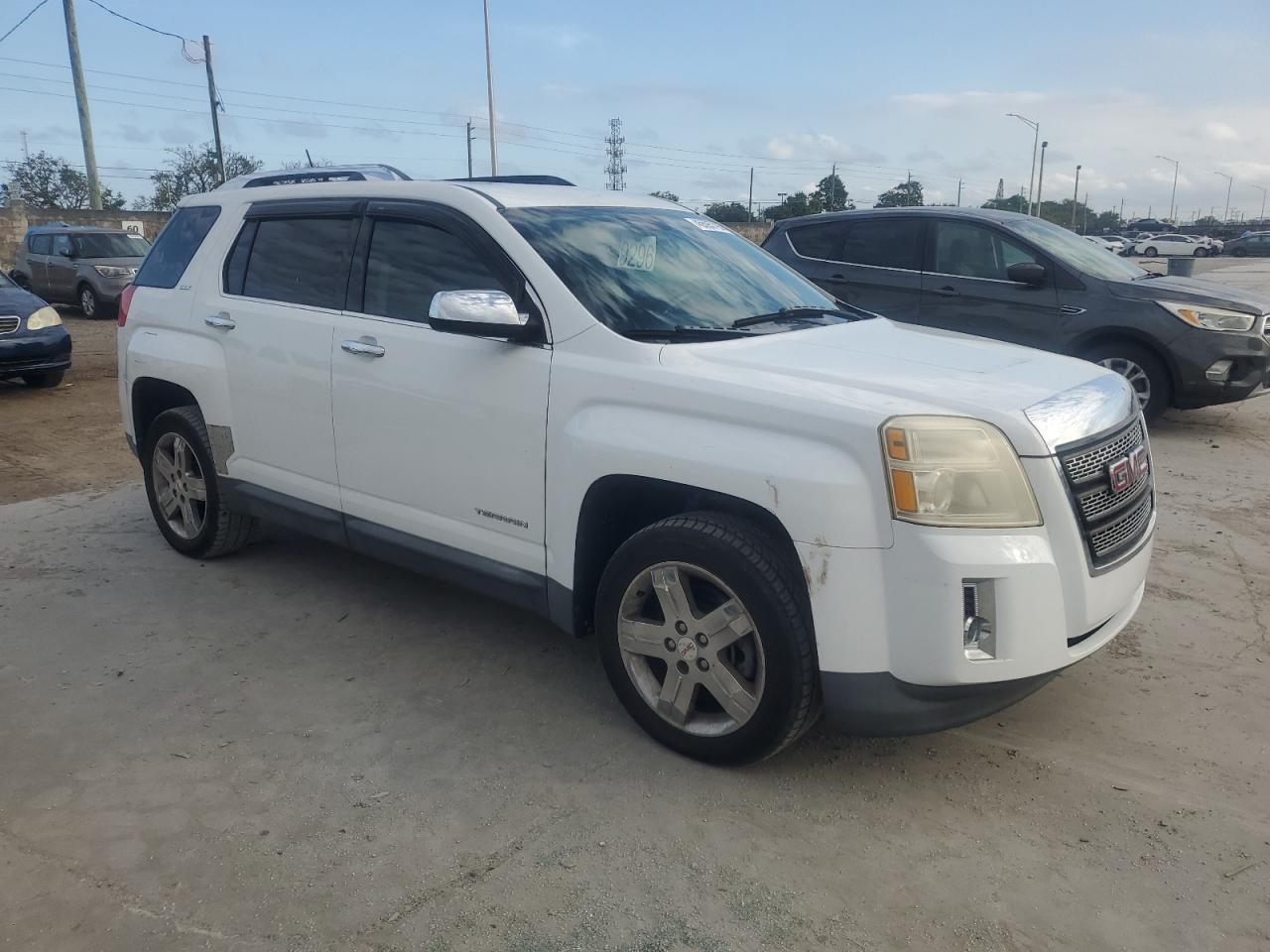 2013 GMC TERRAIN SL - Фото 4
