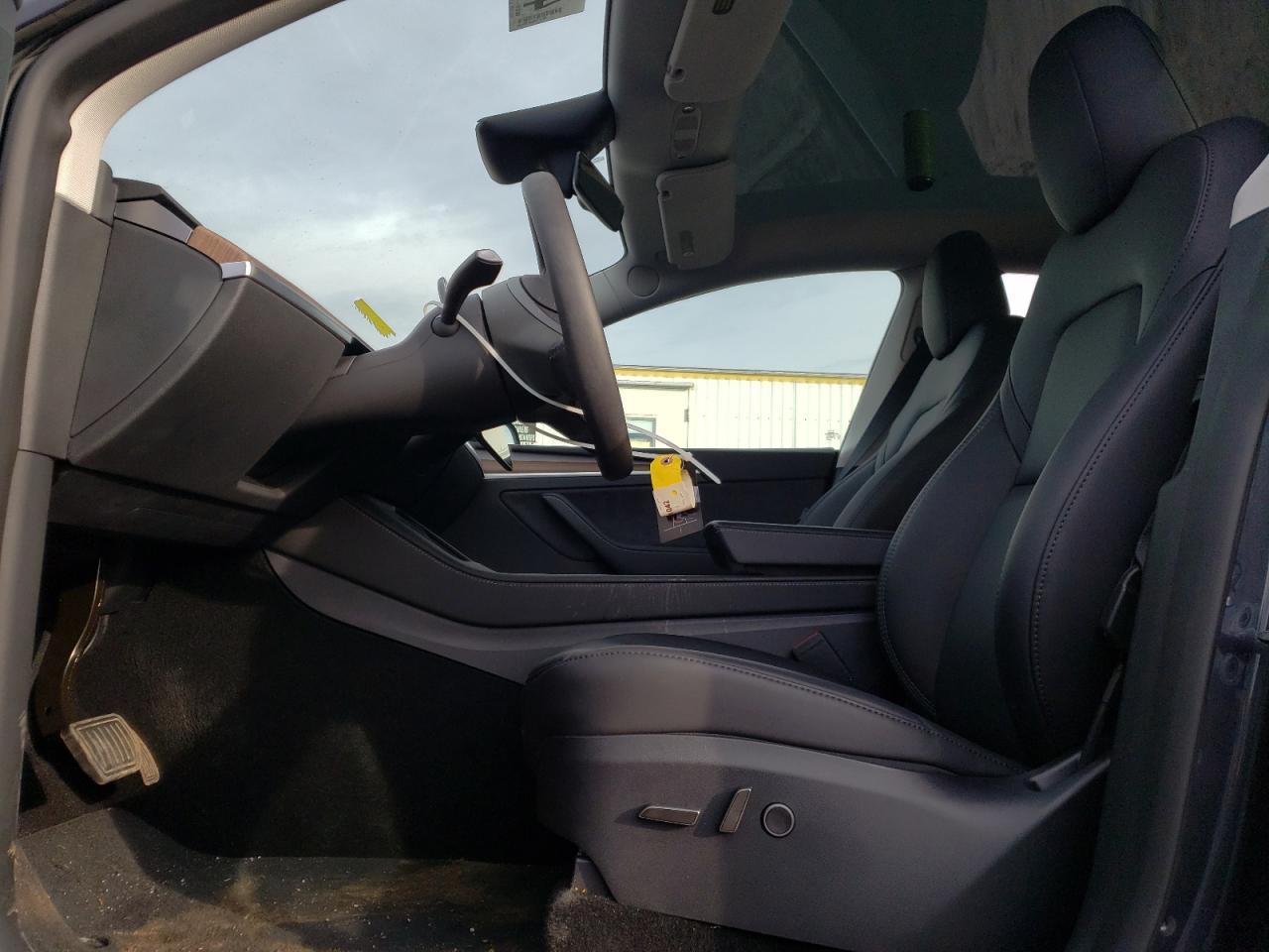2024 TESLA MODEL Y - Image 7