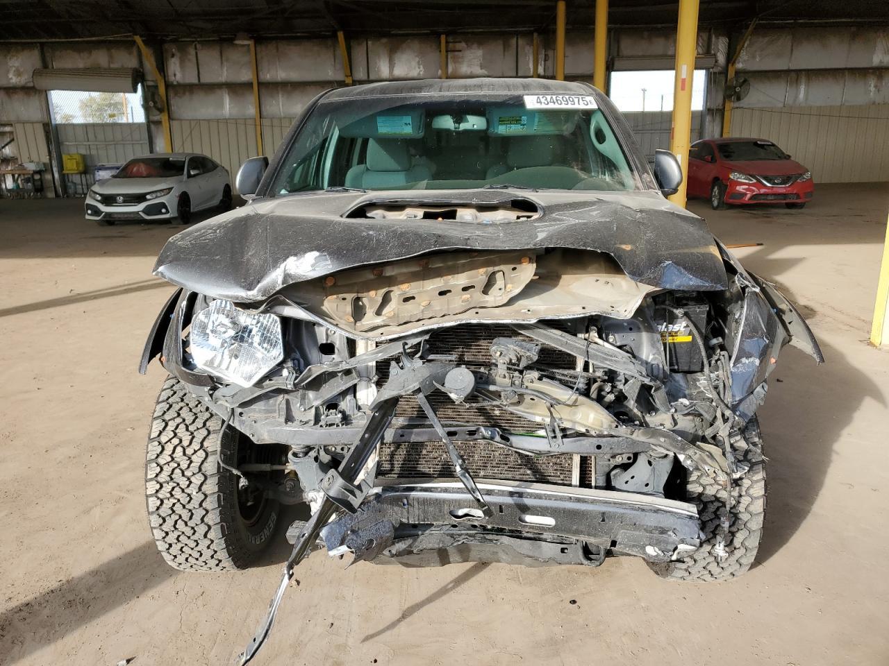 2013 TOYOTA TACOMA DOU - Image 5